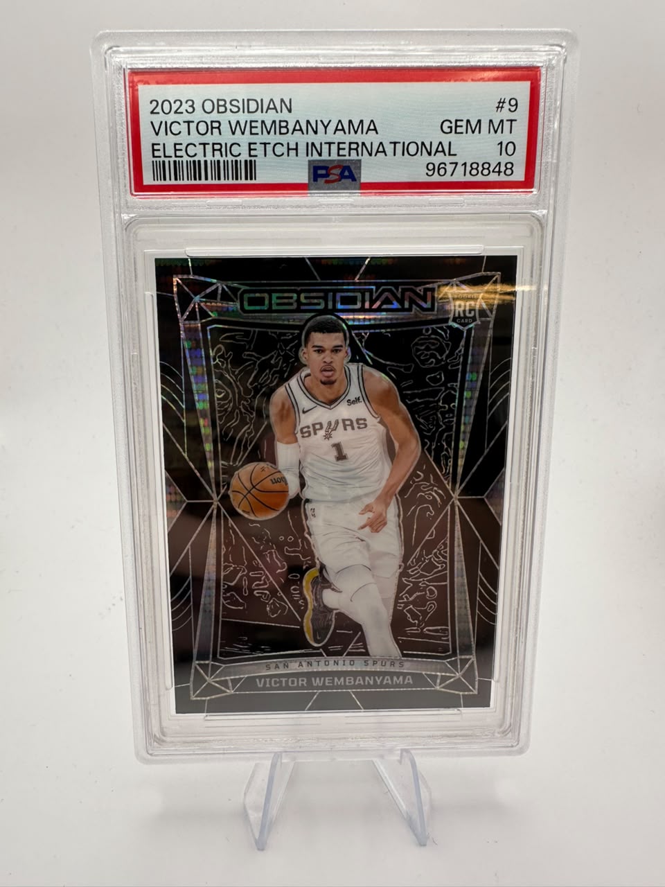 Victor Wembayama No. 9 - PSA 10 - RC Electric ETCH International - Panini Obsidian