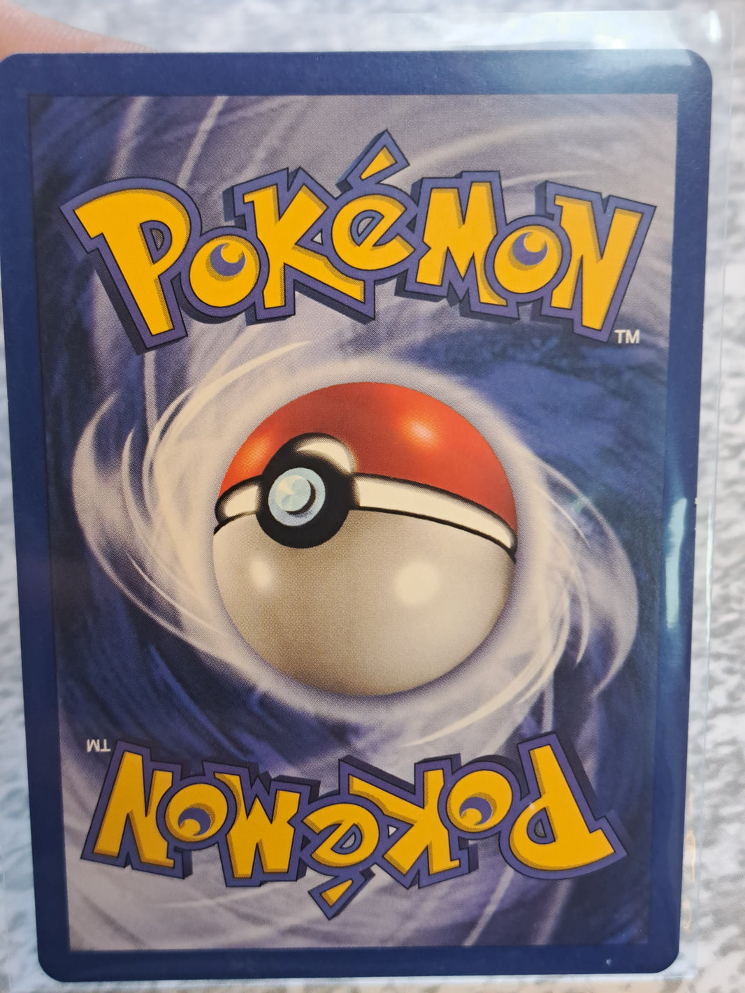 Ivysaur - Base Set (Shadowless) 30/102