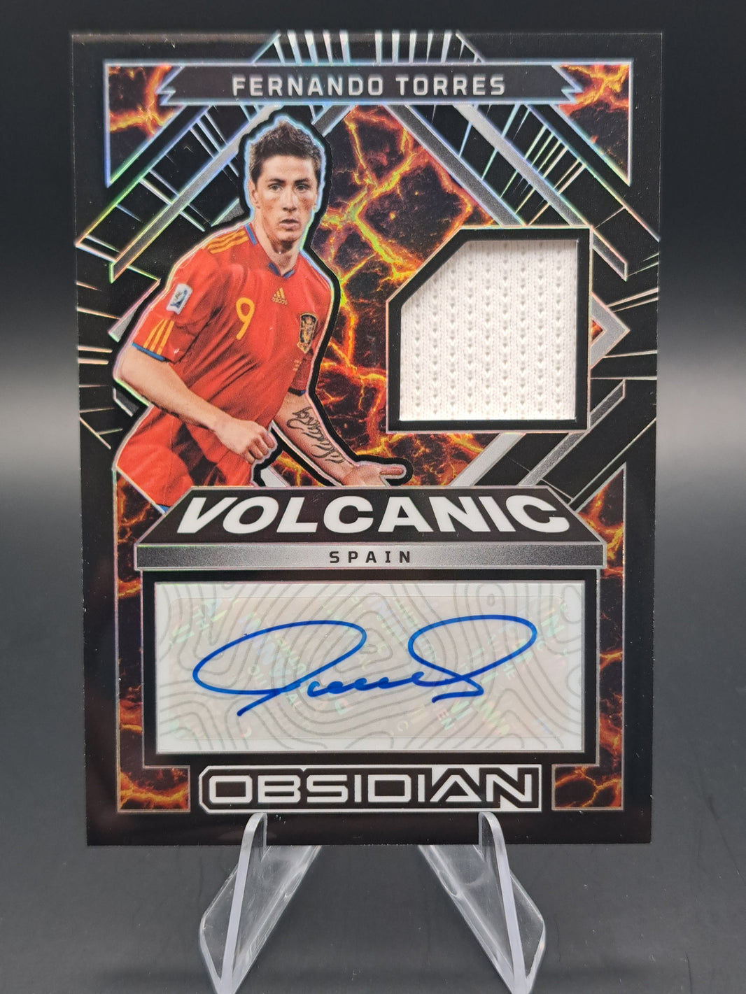 2022-23 Panini Obsidian Volcanic Material Relic Auto Fernando Torres /23 Spain