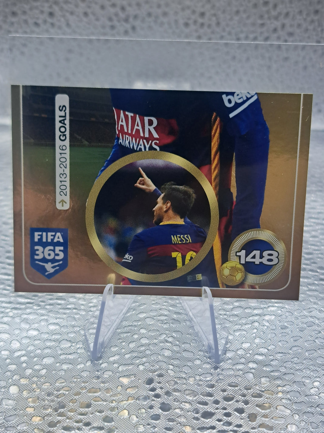 Panini Fifa 365 2017 Sticker No. 110 Lionel Messi Gold