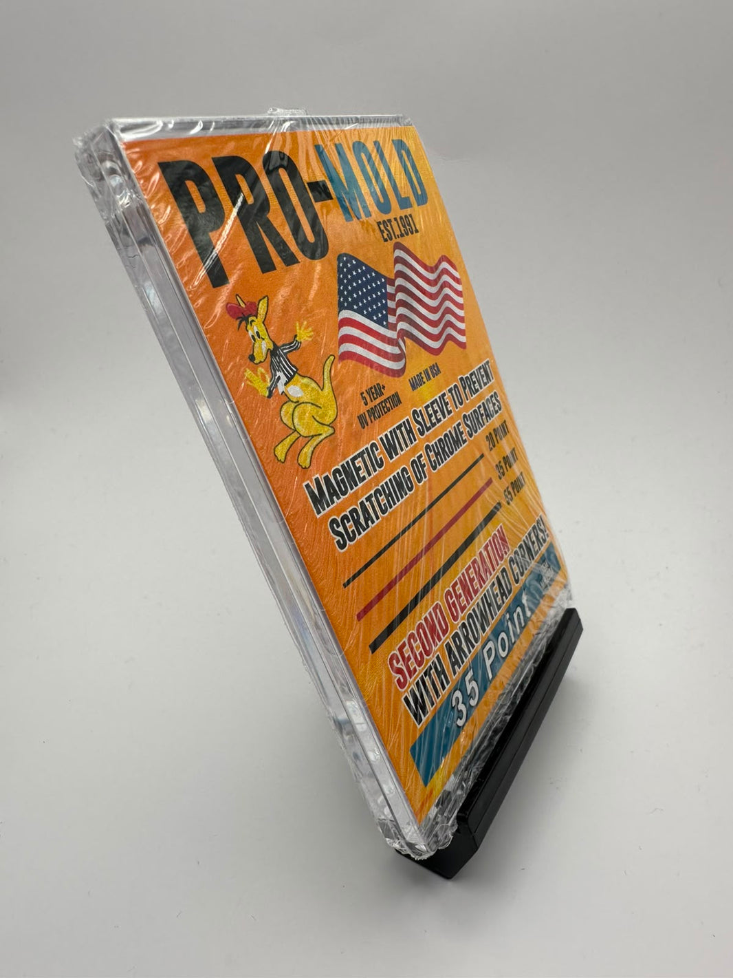PRO-MOLD - Acrylic card Holder 35pt - Magnetic with Sleeve